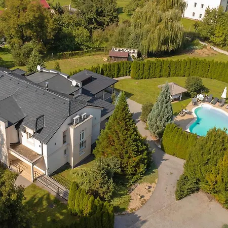 Afrodita Gasthuis Cerenany